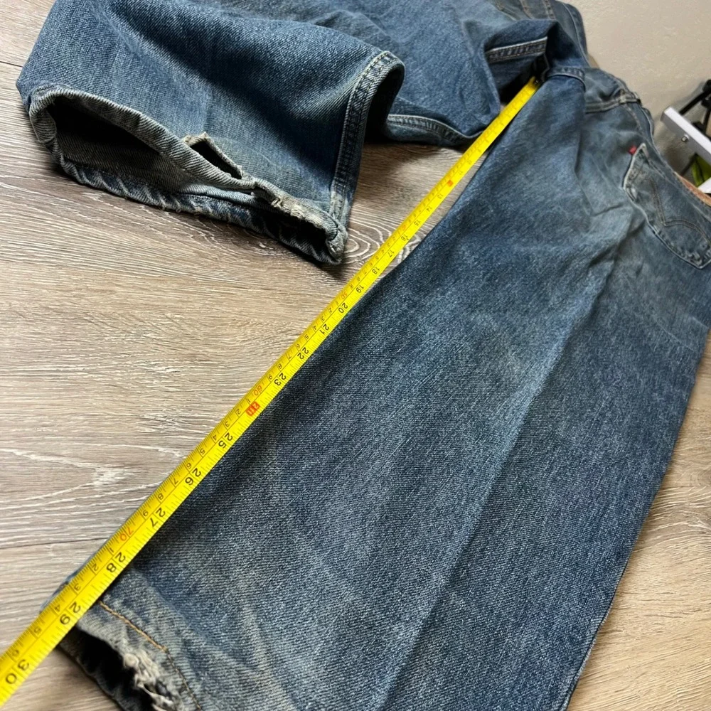 Levis 550 Jeans Mens 36x30 Blue Relaxed Fit Tapered Leg Distressed Denim 90s